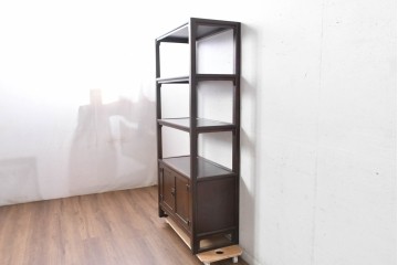 中古　美品　松本民芸家具　和モダンな佇まいが目を引くJ型朝鮮棚　定価約45万円相当　(R-084714)