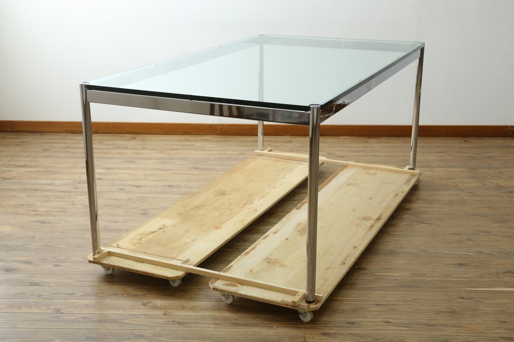 中古　美品　USMハラー(USM Haller)　幅1750㎜　ガラストップテーブル　(R-084715)