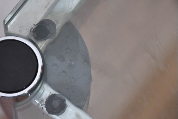 中古　美品　USMハラー(USM Haller)　シンプルモダンなガラストップテーブル　(R-084715)