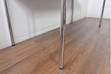 中古　美品　USMハラー(USM Haller)　ブラック天板とスチールフレームが洗練された印象のテーブル　(R-084716)