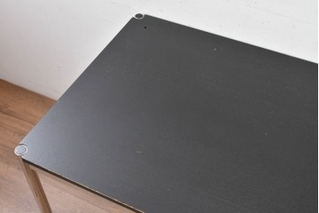 中古　美品　USMハラー(USM Haller)　ブラック天板とスチールフレームが洗練された印象のテーブル　(R-084716)