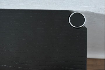 中古　美品　USMハラー(USM Haller)　ブラック天板が空間を引き締めるテーブル　(R-084717)