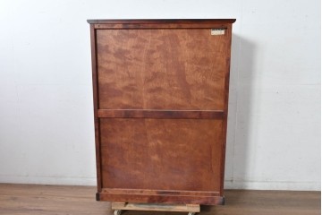 中古 美品 希少な廃番品 日向民芸家具 ミズメザクラ 和モダンデザインの格子戸付き水屋箪笥 (R-084720)
