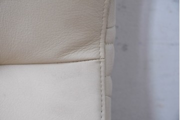 中古　美品　カリモク家具(karimoku)　ザ・ファースト(THE FIRST)　RU71　上質なくつろぎの時間を演出するリクライニングチェアとオットマンのセット　定価約28万円相当　(R-084723)