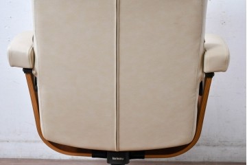 中古　美品　カリモク家具(karimoku)　ザ・ファースト(THE FIRST)　RU71　上質なくつろぎの時間を演出するリクライニングチェアとオットマンのセット　定価約28万円相当　(R-084723)