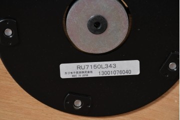 中古　美品　カリモク家具(karimoku)　ザ・ファースト(THE FIRST)　RU71　上質なくつろぎの時間を演出するリクライニングチェアとオットマンのセット　定価約28万円相当　(R-084723)