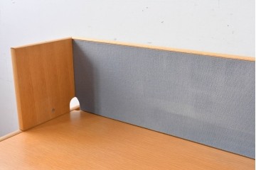 中古 北海道旭川家具 インテリアセンター(カンディハウス)  オーク材 取り外しパネル付き ナチュラルモダンなデスクとワゴンのセット (R-084724)