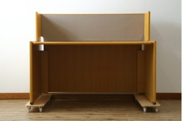 中古　北海道旭川家具　CONDE HOUSE(カンディハウス)　インテリアセンター　オーク材　取り外しパネル付き　ナチュラルモダンなデスクとワゴンのセット　(R-084725)