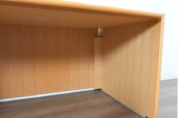 中古 北海道旭川家具 インテリアセンター(カンディハウス)  オーク材 取り外しパネル付き ナチュラルモダンなデスクとワゴンのセット (R-084725)