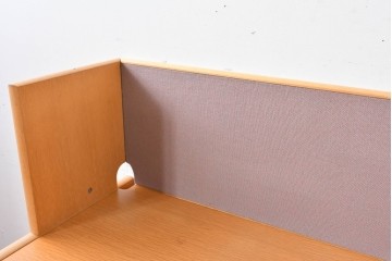中古 北海道旭川家具 インテリアセンター(カンディハウス)  オーク材 取り外しパネル付き ナチュラルモダンなデスクとワゴンのセット (R-084726)