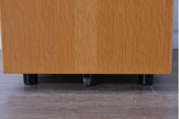 中古 北海道旭川家具 インテリアセンター(カンディハウス)  オーク材 取り外しパネル付き ナチュラルモダンなデスクとワゴンのセット (R-084726)
