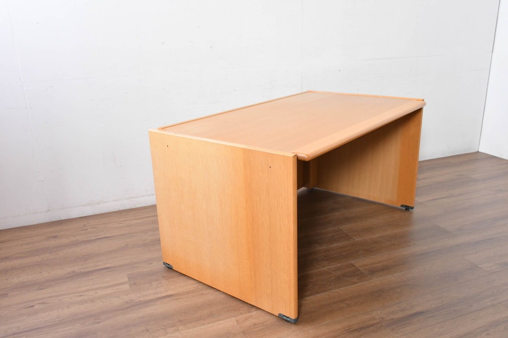 中古 北海道旭川家具 インテリアセンター(カンディハウス)  オーク材 取り外しパネル付き ナチュラルモダンなデスクとワゴンのセット (R-084726)