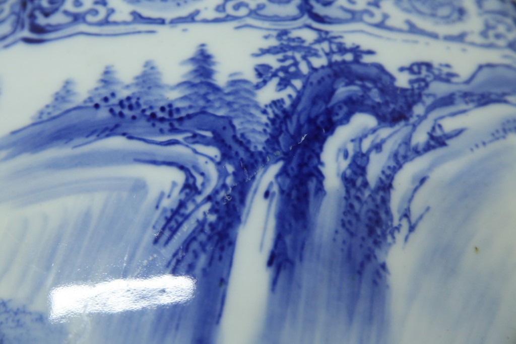 和製ヴィンテージ　山水の図　藍色の濃淡で表現された図が魅力的な瀬戸火鉢　(R-084731)