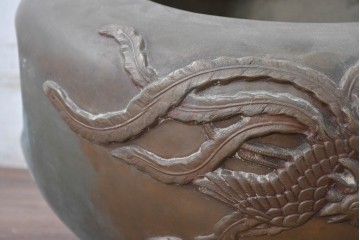 時代物　銅製　茶道具　釜　鳳凰文様が目を惹く風炉　(R-084733)