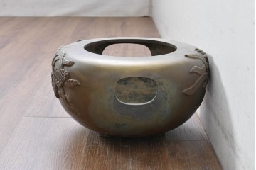 時代物　銅製　茶道具　釜　鳳凰文様が目を惹く風炉　(R-084733)