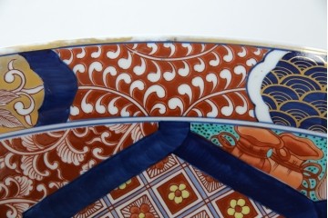 有田焼　神右衛門　3尺　約99cm　色彩豊かな染錦鶴絵が華やぐ皿立て付きの大皿　定価約100〜150万円　(R-084735)