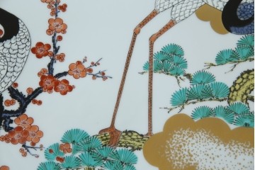 有田焼　神右衛門　3尺　約99cm　色彩豊かな染錦鶴絵が華やぐ皿立て付きの大皿　定価約100〜150万円　(R-084735)