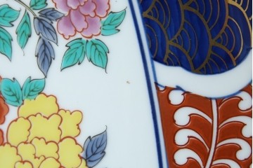 有田焼　神右衛門　3尺　約99cm　色彩豊かな染錦鶴絵が華やぐ皿立て付きの大皿　定価約100〜150万円　(R-084735)