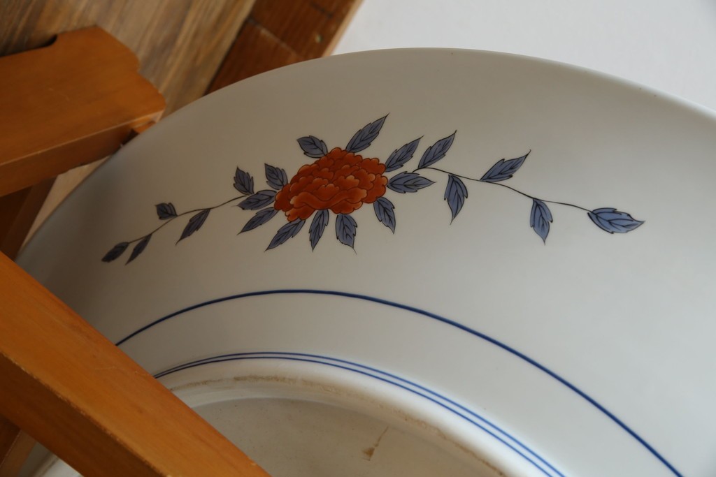 有田焼　神右衛門　3尺　約99cm　色彩豊かな染錦鶴絵が華やぐ皿立て付きの大皿　定価約100〜150万円　(R-084735)