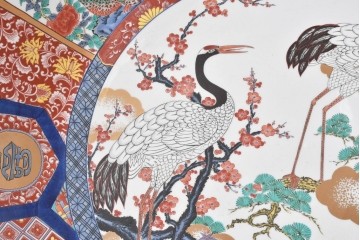 有田焼　神右衛門　3尺　約99cm　色彩豊かな染錦鶴絵が華やぐ皿立て付きの大皿　定価約100～150万円相当　(R-084735)