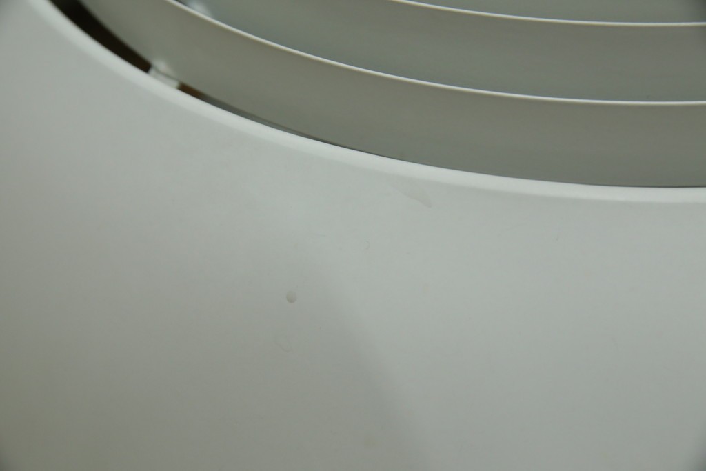 中古　デンマーク　Louis Poulsen(ルイスポールセン)　Arne Jacobsen(アルネ・ヤコブセン)デザイン　AJ Royal　モダンデザインの段状ルーバーが美しいペンダントライト　(R-084736)