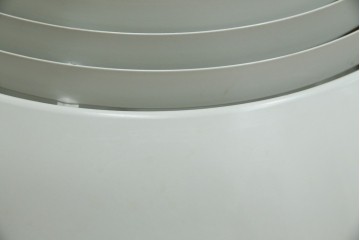 中古　デンマーク　Louis Poulsen(ルイスポールセン)　Arne Jacobsen(アルネ・ヤコブセン)デザイン　AJ Royal　モダンデザインの段状ルーバーが美しいペンダントライト　(R-084736)