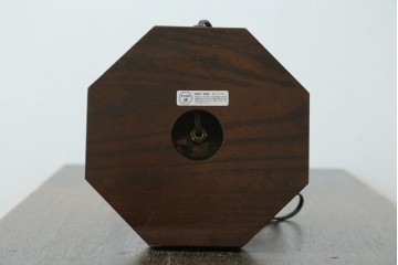 和製ヴィンテージ　民芸家具　和モダンな雰囲気あふれる木製のテーブルライト　(R-084739)