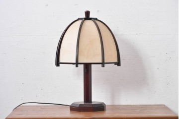 和製ヴィンテージ　民芸家具　和モダンな雰囲気あふれる木製のテーブルスタンド　(R-084739)