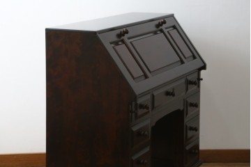 中古　カバ材　北の匠　山室家具製作所　希少な絶版品!風格ある存在感のライティングビューロー　(R-084741)