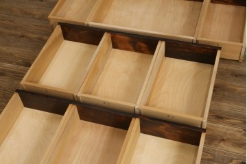中古　カバ材　北の匠　山室家具製作所　希少な絶版品!風格ある存在感のライティングビューロー　(R-084741)