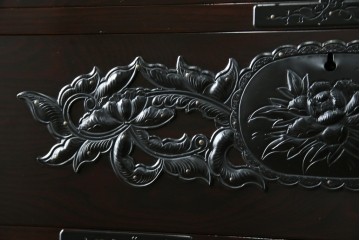 和製ヴィンテージ　美品　高級品!!　渡辺家具店　木地呂塗り　華やかな金具の仙台箪笥　定価約100万円　(R-084745)