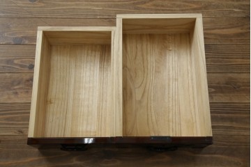 和製ヴィンテージ　美品　高級品!!　渡辺家具店　華やかな金具の仙台箪笥　定価約100万円相当　(R-084745)