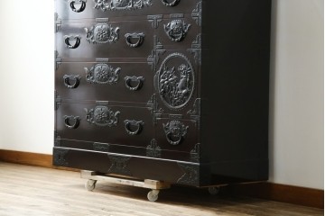 和製ヴィンテージ　美品　高級品!!　渡辺家具店　華やかな金具の仙台箪笥　定価約100万円相当　(R-084745)