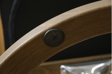 中古　美品　ノルウェー　EKORNES(エコーネス)　Stressless(ストレスレス)　View(ビュー) 　Mサイズ　シグニチャー 　至福の座り心地を実現する上質なリクライニングチェアとオットマン　セット定価約51万4千円相当　(R-084746)