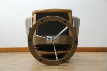 中古　美品　ノルウェー　EKORNES(エコーネス)　Stressless(ストレスレス)　View(ビュー) 　Mサイズ　シグニチャー 　至福の座り心地を実現する上質なリクライニングチェアとオットマン　セット定価約51万4千円相当　(R-084746)