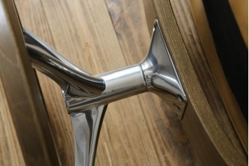 中古　美品　ノルウェー　EKORNES(エコーネス)　Stressless(ストレスレス)　View(ビュー) 　Mサイズ　シグニチャー 　至福の座り心地を実現する上質なリクライニングチェアとオットマン　セット定価約51万4千円相当　(R-084746)