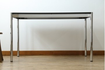 中古　美品　スイス　USMハラー(USM Haller)　幅1250㎜　テーブル　定価約16万円　(R-084747)