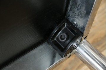 中古　美品　スイス　USMハラー(USM Haller)　直線美が際立つシンプルデザインのテーブル　定価約16万円相当　(R-084747)