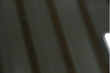 中古　Cassinaixc.(カッシーナイクスシー)　グラブ(GRAB)　透明感と輝きが際立つガラス天板付きのローテーブル　定価約38万円相当　(R-084749)　