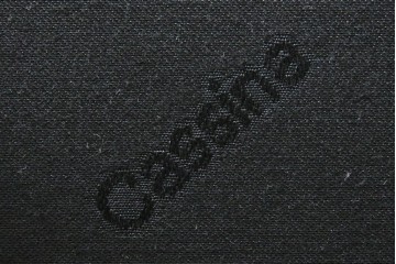 中古　超美品　Cassina(カッシーナ)　ル・コルビュジエ(Le Corbusier)デザイン　グランコンフォール　LC2　レザー質感が際立つ1人掛けソファ　(R-084751)