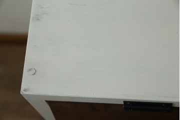 ラフジュ工房オリジナル　新規製作　爽やかなペイント仕上げのパタパタ扉収納棚　(R-084754)