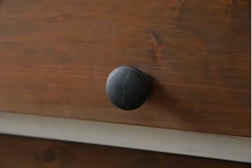 ラフジュ工房オリジナル　新規製作　爽やかなペイント仕上げのパタパタ扉収納棚　(R-084754)