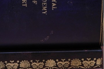 中古　美品　MAITLAND-SMITH(メートランドスミス)　洋書を積み重ねたような意匠が目を引くチェスト　定価約37万円　(R-084755)