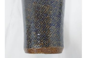 人間国宝　島岡達三　益子焼　高さ 約37cm　花瓶　重厚で美しい文様が魅力の塩釉象嵌縄文壷(壺、花入、花生、花器、裏印、共箱付)(R-084762)