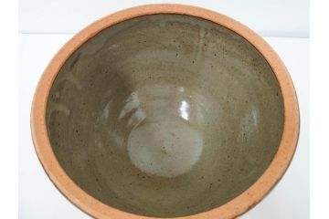 人間国宝　島岡達三　益子焼　地釉象嵌縄文　8寸　土の温かみを感じさせる風合いが魅力の蓋物(蓋付き器、香合、調味料入れ、菓子鉢、茶壷、共箱付、八寸)(R-084765)