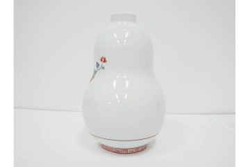 人間国宝　十三代　酒井田柿右衛門　錦　豪華賀茂鶴　金蒔絵　盃　菊鳥文　空瓶　花瓶　(R-084766)