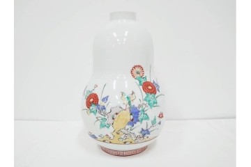 人間国宝　十三代　酒井田柿右衛門　錦　豪華賀茂鶴　金蒔絵　盃　菊鳥文　空瓶　花瓶　(R-084766)