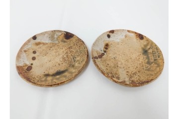 岐阜県無形文化財　加藤十右衛門　美濃　約14cm　4.6寸　素朴な風合いが魅力の伊賀皿10枚セット　(R-084767)