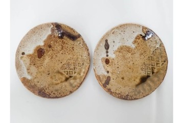 岐阜県無形文化財　加藤十右衛門　美濃　約14cm　4.6寸　素朴な風合いが魅力の伊賀皿10枚セット　(R-084767)