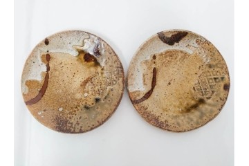 岐阜県無形文化財　加藤十右衛門　美濃　約14cm　4.6寸　素朴な風合いが魅力の伊賀皿10枚セット　(R-084767)
